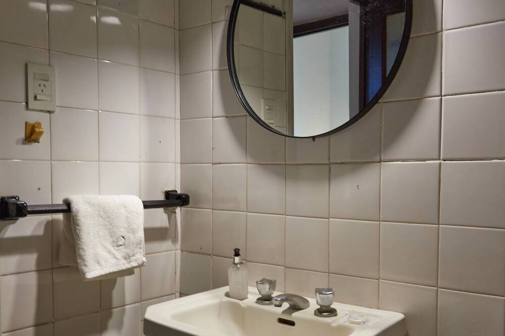 Photo of Bathroom in San Antonio de Areco