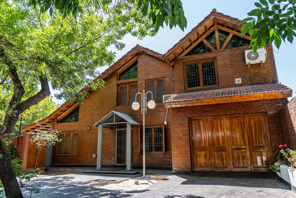 Photo of Outdoor in Godoy Cruz