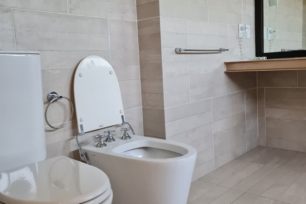 Photo of Bathroom in Loma Verde