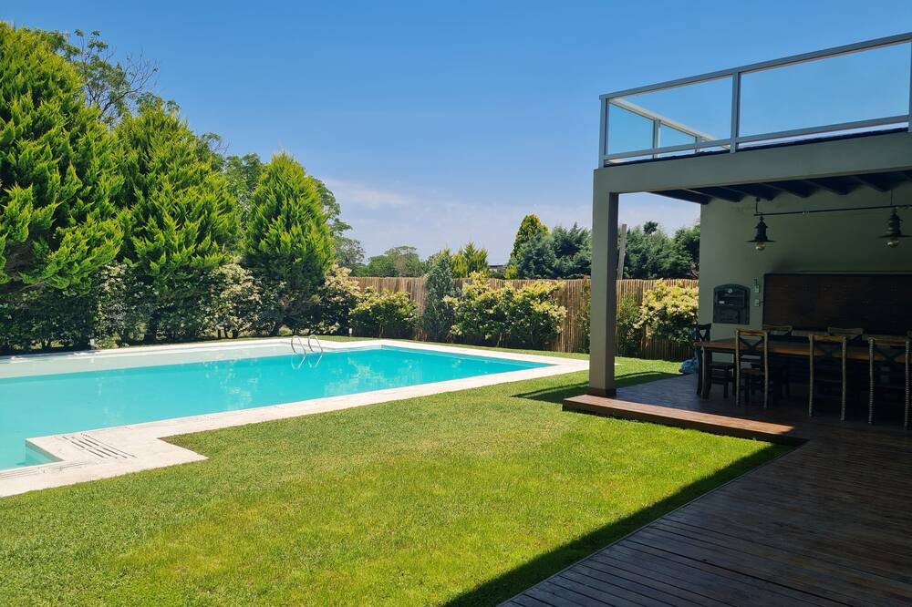 Photo of Outdoor in Loma Verde