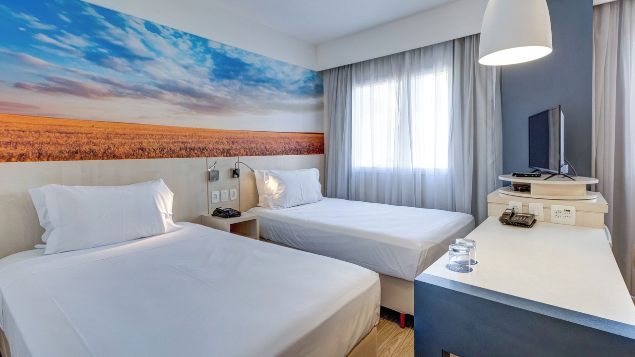 Photo of Bedroom in Alphaville Industrial