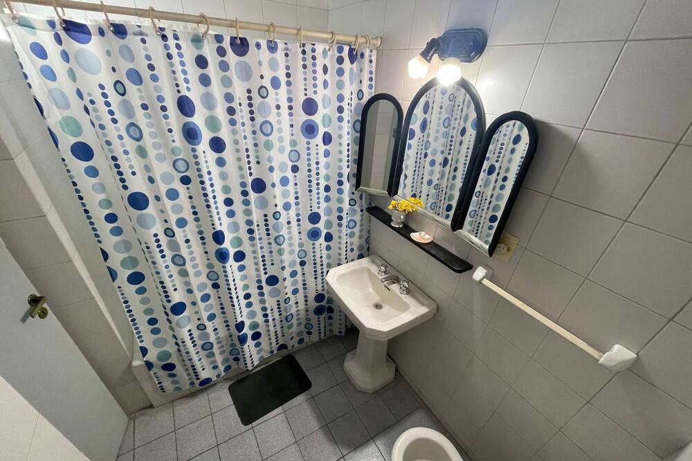 Photo of Bathroom in Villa Urquiza