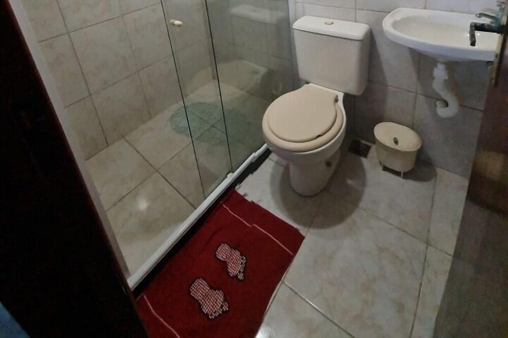 Photo of Bedroom in Pero