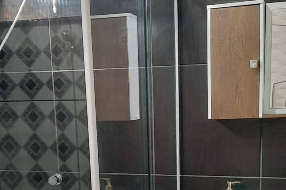 Photo of Bathroom in Laguna