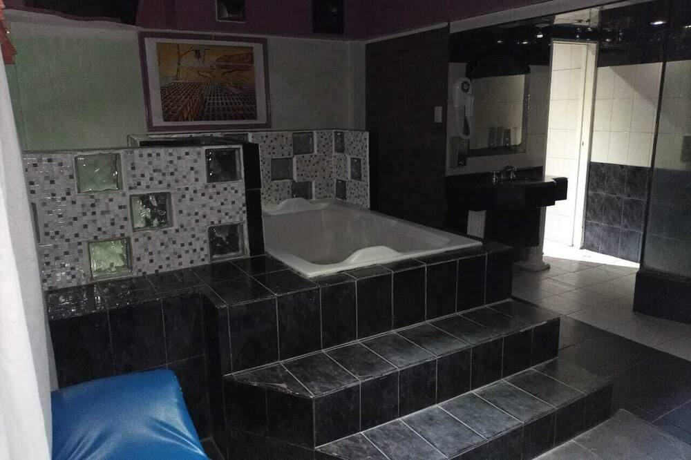 Photo of Bathroom in Merlo