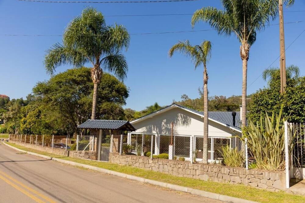 Photo of Outdoor in Fenavinho