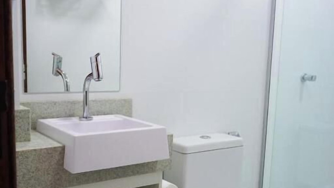 Photo of Bathroom in Valparaiso de Goias