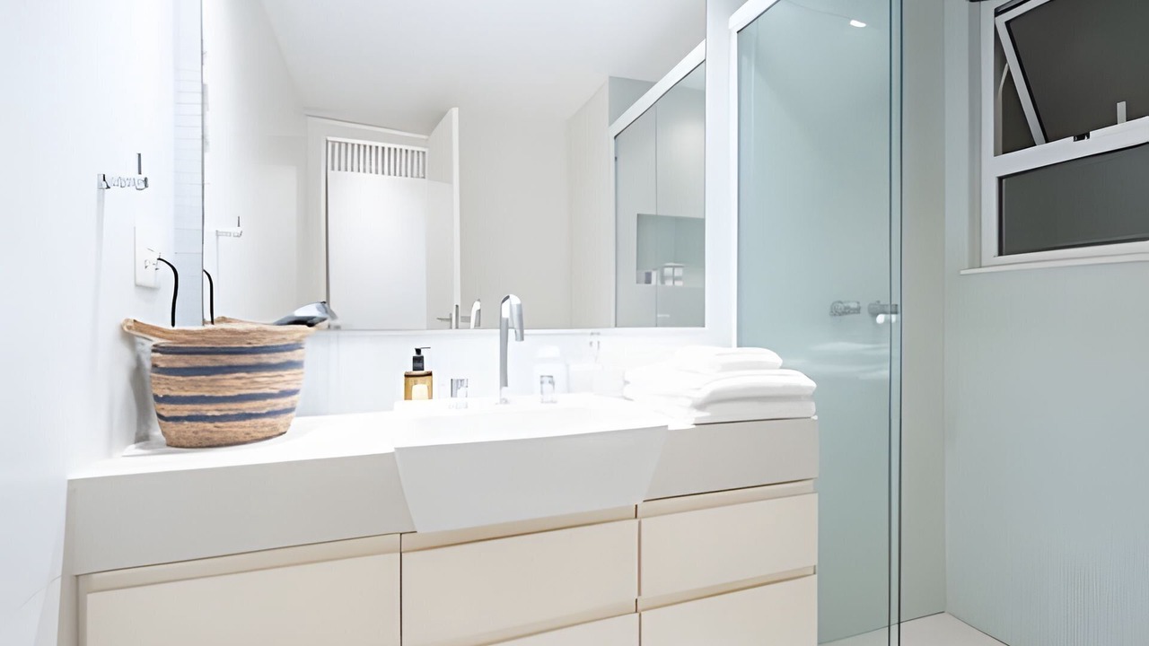 Photo of Bathroom in Leblon