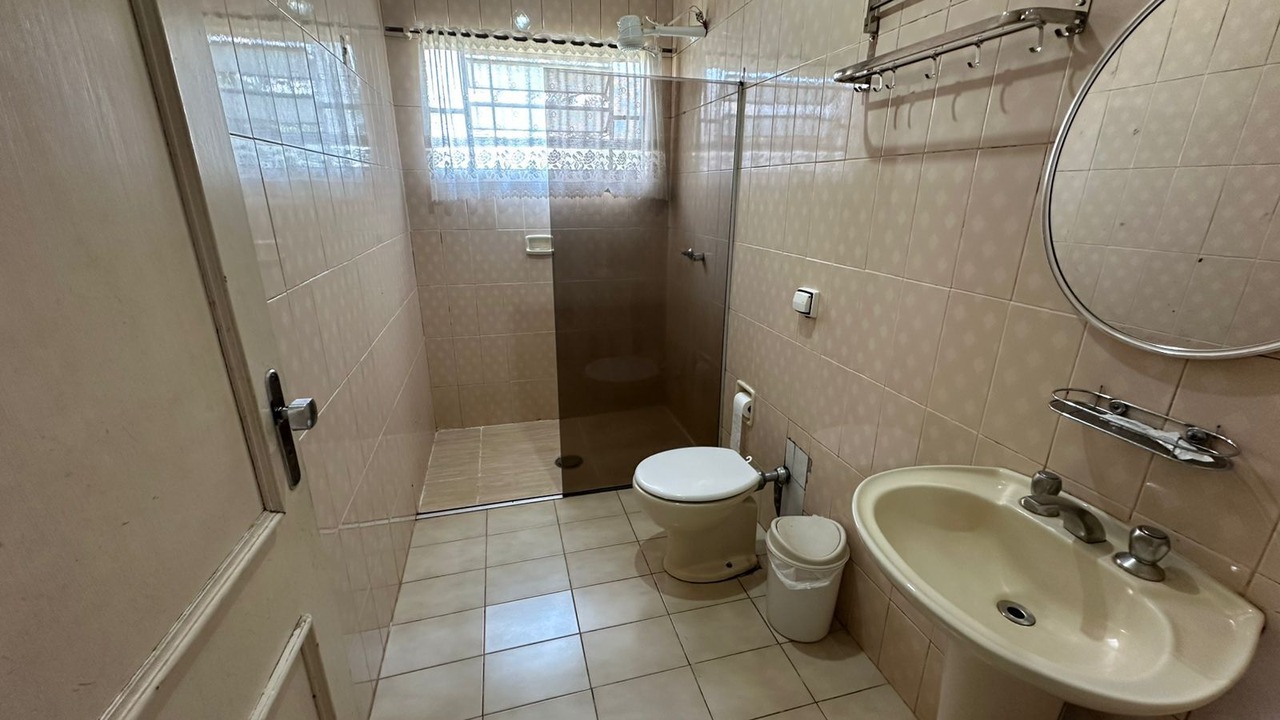 Photo of Bathroom in Jacarezinho