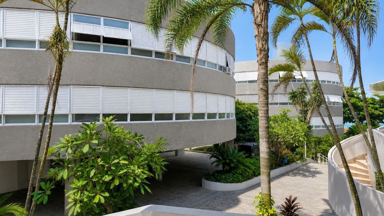 Photo of Outdoor in Tombo