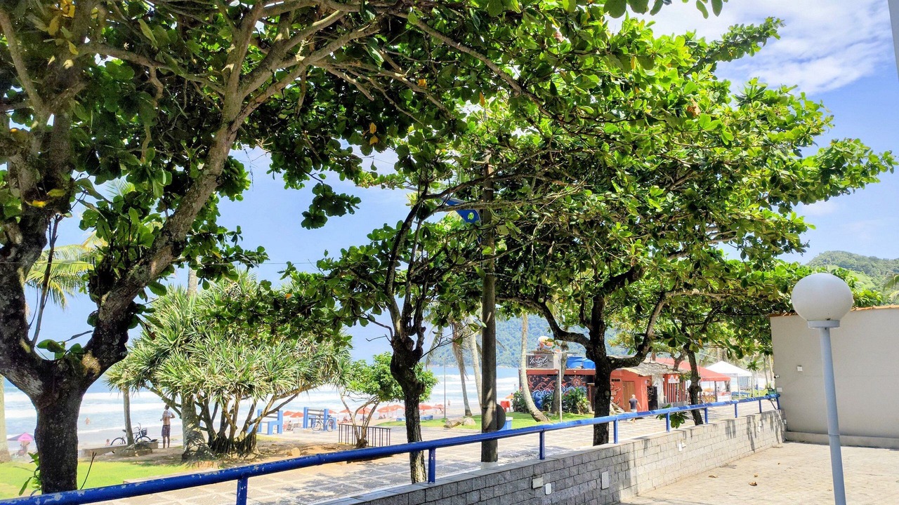 Photo of Outdoor in Tombo