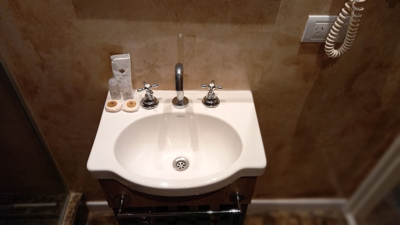 Photo of Bathroom in La Perla