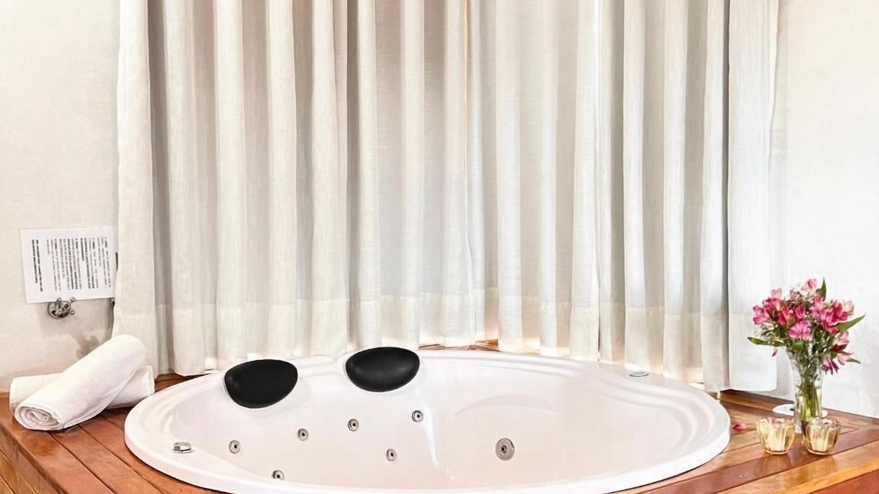 Photo of Bathroom in Camanducaia