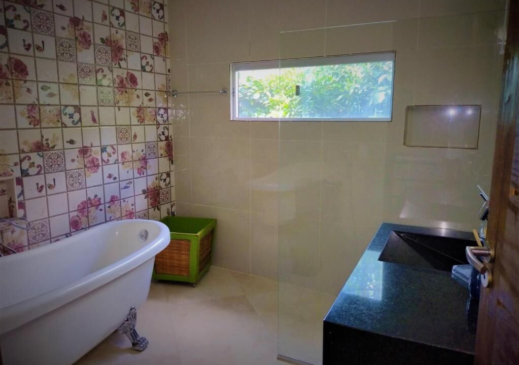 Photo of Bathroom in Vale do Capao