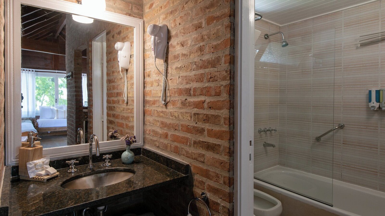 Photo of Bathroom in Carilo