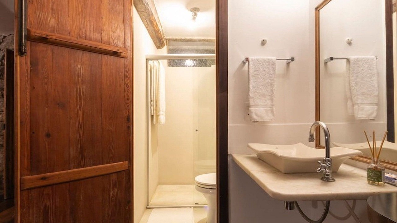 Photo of Bathroom in Joatinga