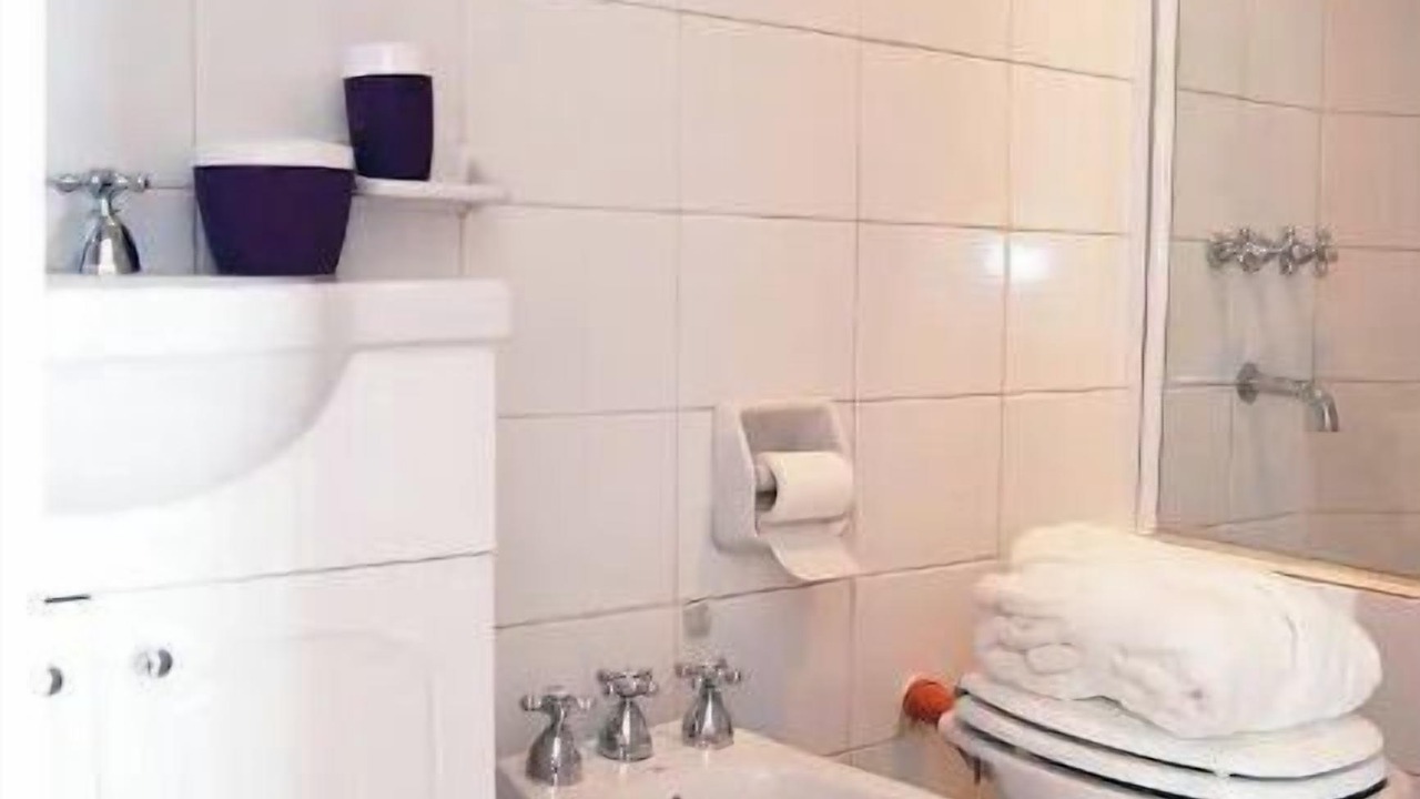 Photo of Bathroom in Microcentro