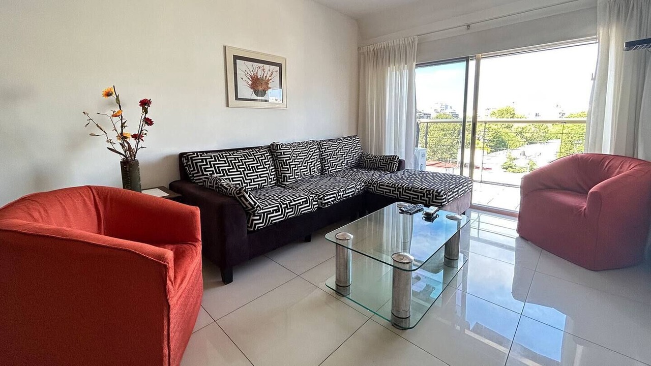Photo of Livingroom in Flores