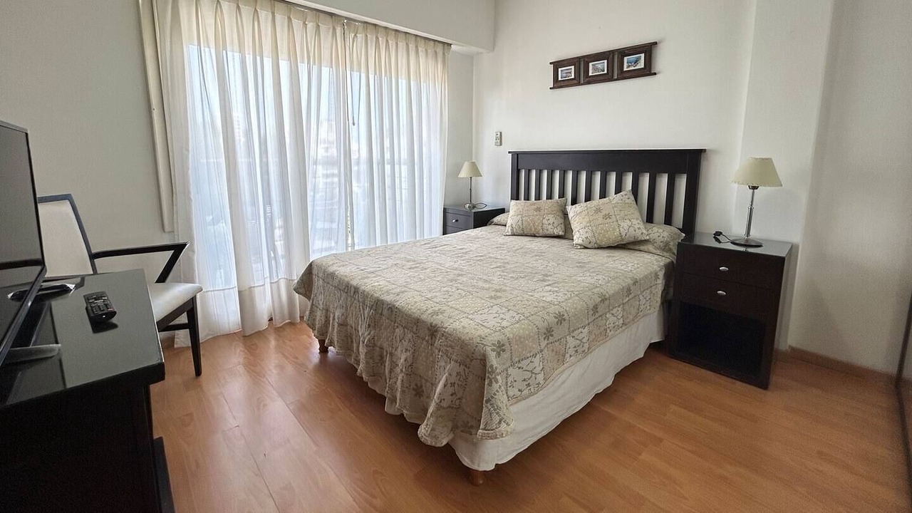 Photo of Bedroom in Flores