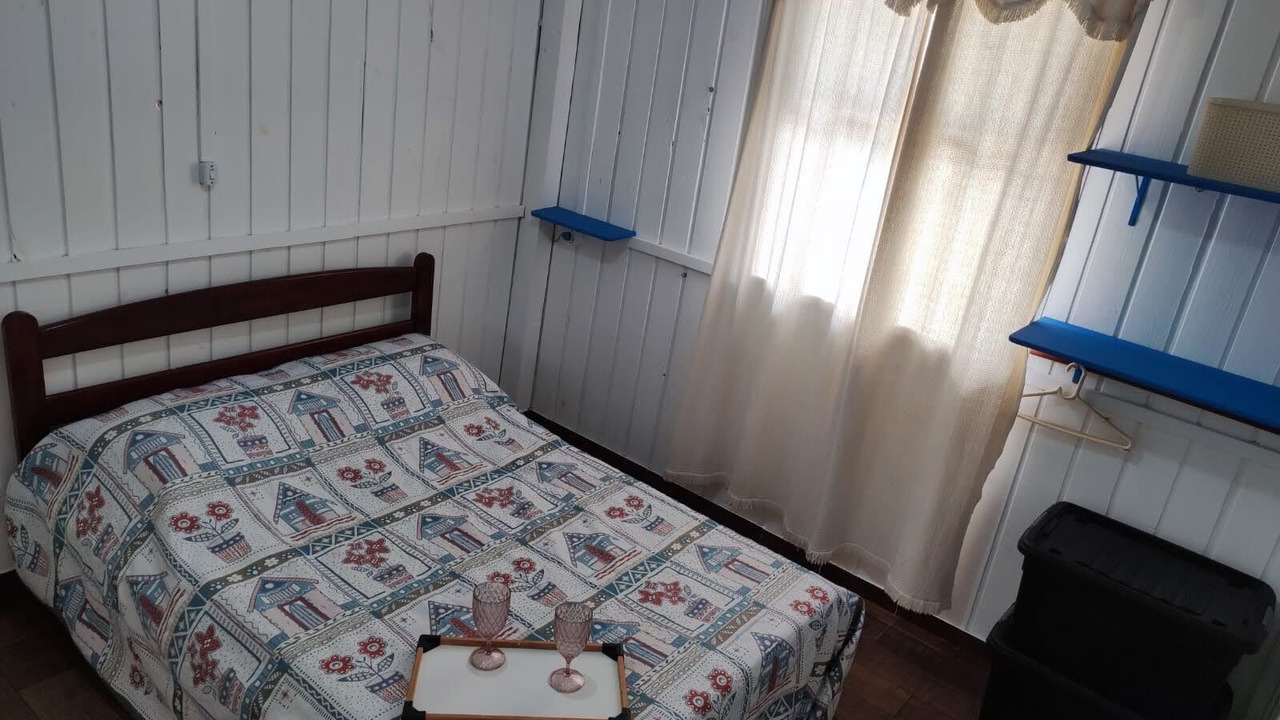 Photo of Bedroom in Salinas