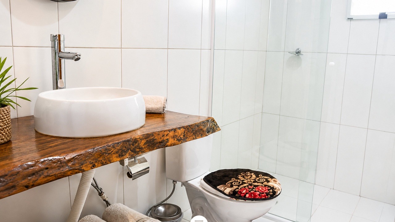 Photo of Bathroom in Rancho Queimado
