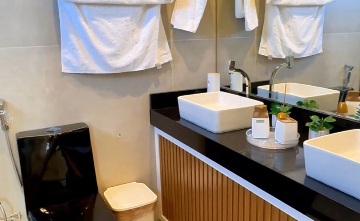 Photo of Bathroom in Canto do Mar
