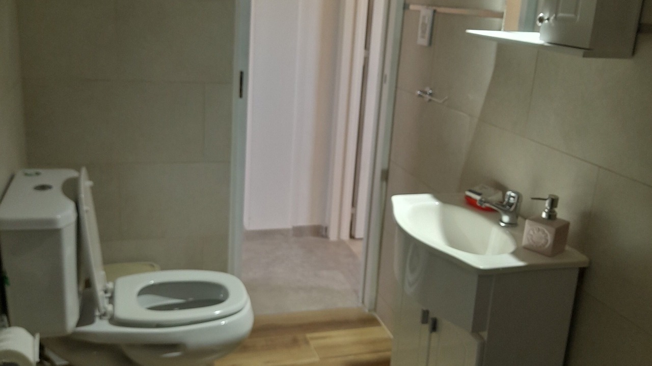 Photo of Bathroom in Lanus