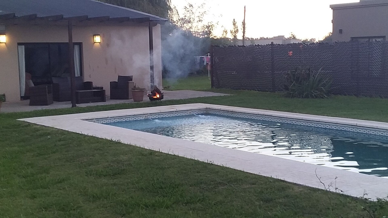 Photo of Outdoor in Mercedes
