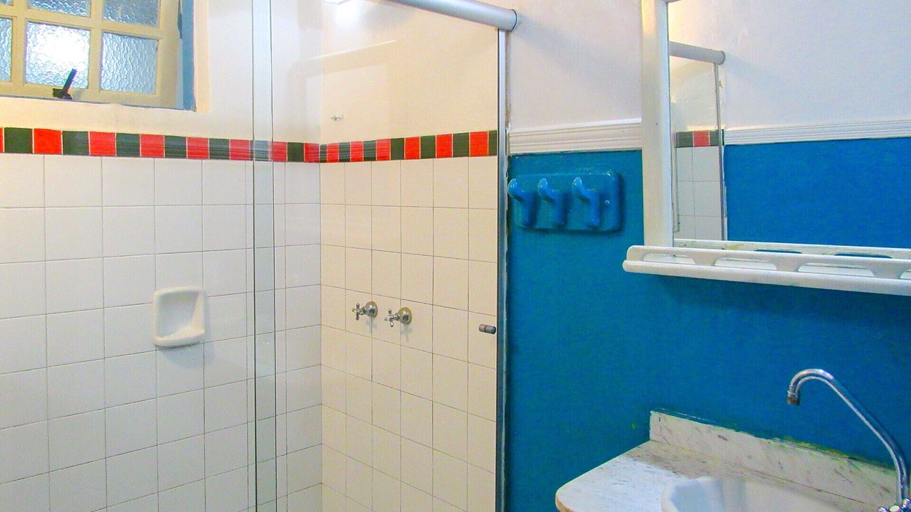 Photo of Bathroom in Felix