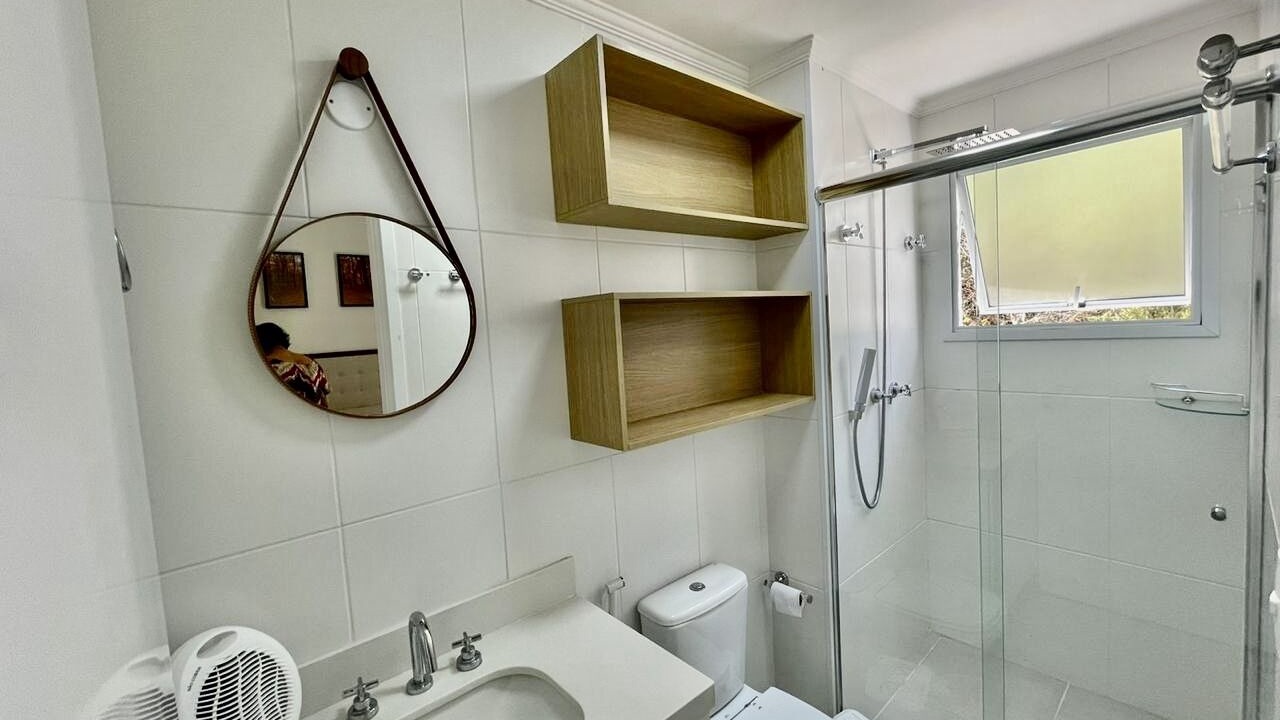 Photo of Bathroom in Vila Everest