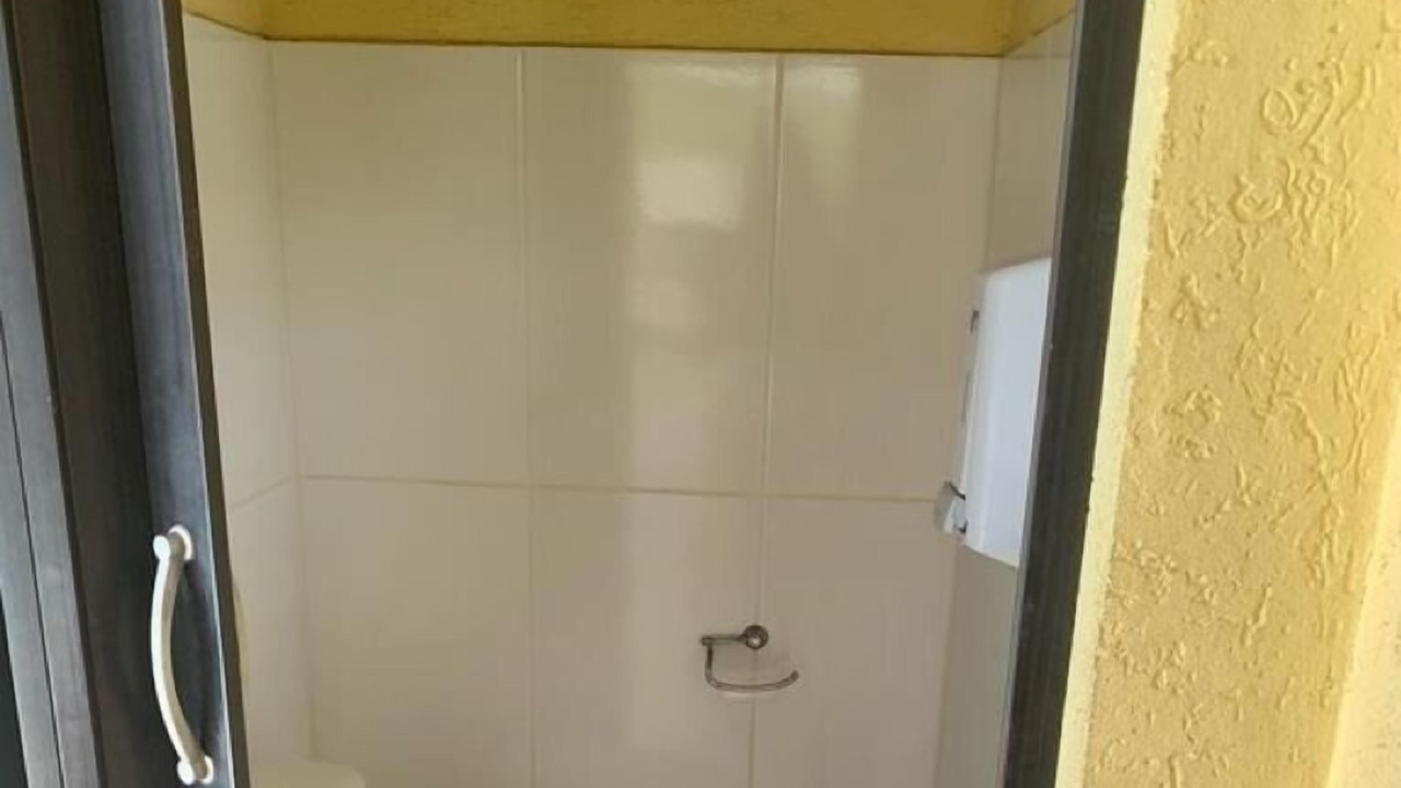 Photo of Bathroom in Igarata