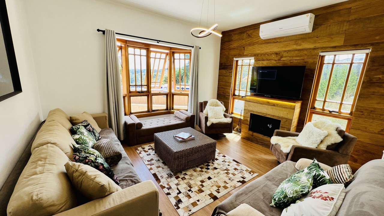 Photo of Livingroom in Campos do Jordao
