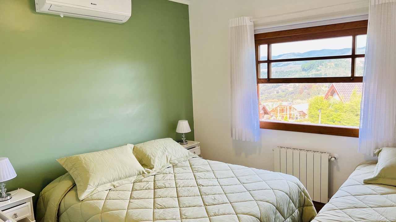 Photo of Bedroom in Campos do Jordao