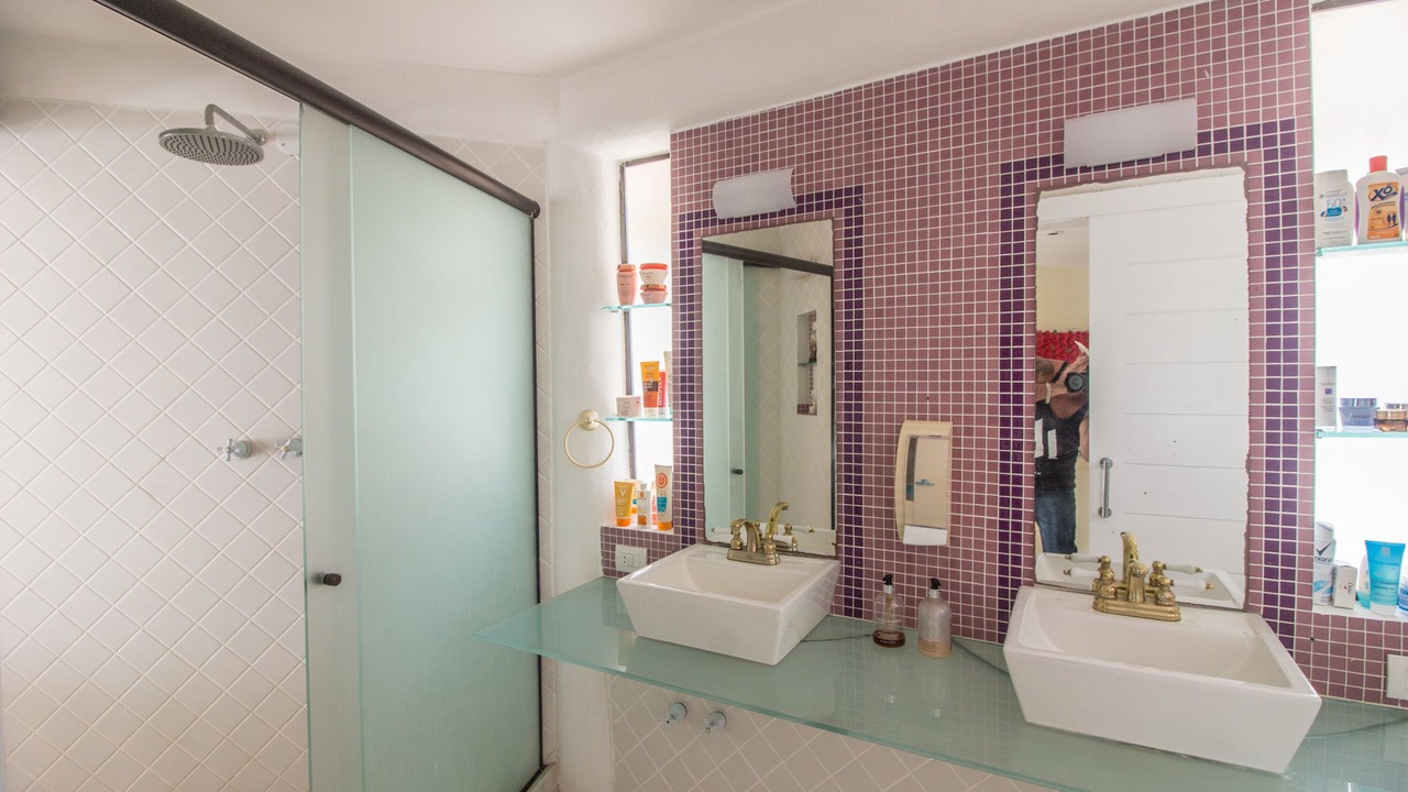 Photo of Bathroom in Praia Rasa