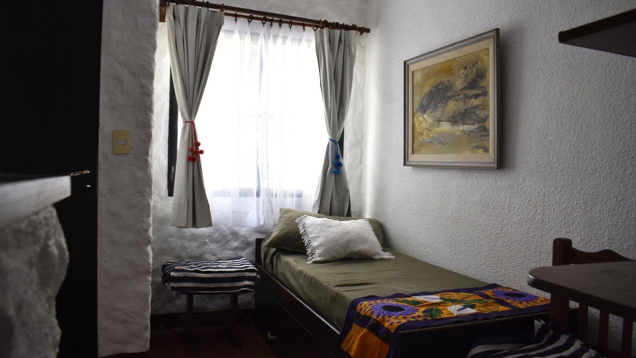Photo of Bedroom in Yerba Buena
