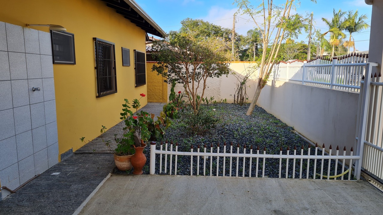 Photo of Outdoor in Praia da Armacao do Itapocoroi