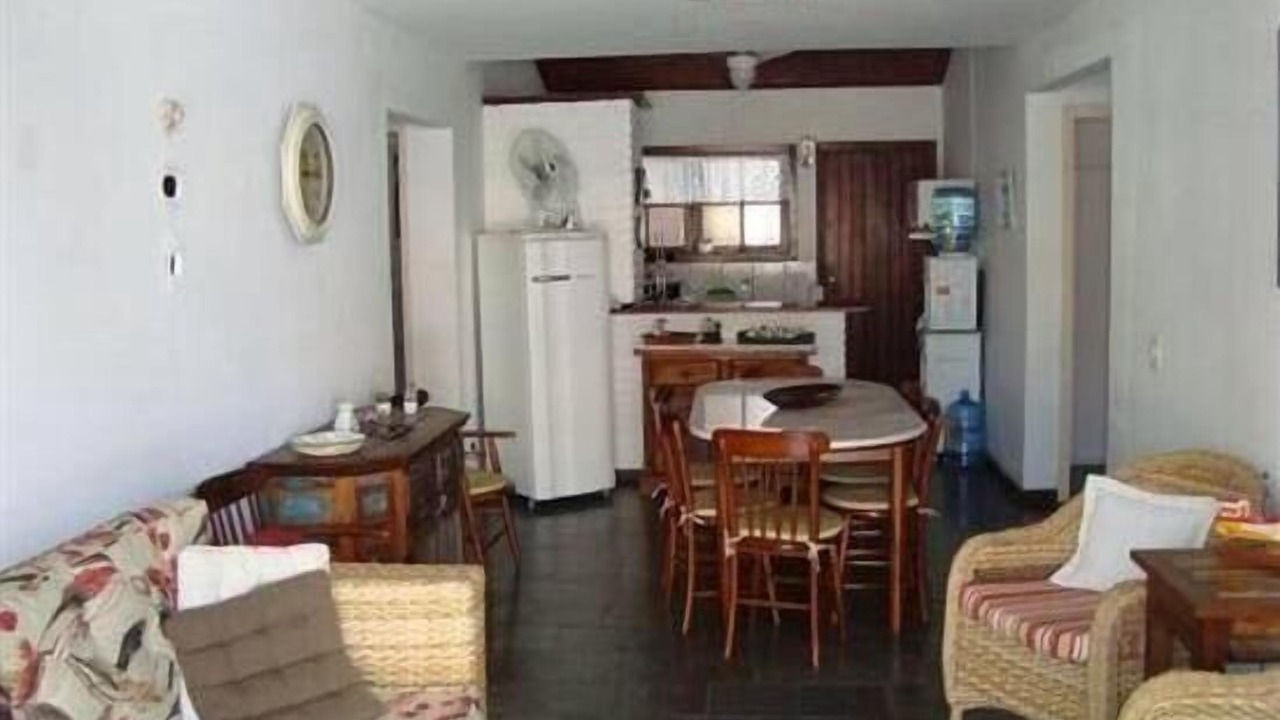 Photo of Livingroom in Praia Rasa