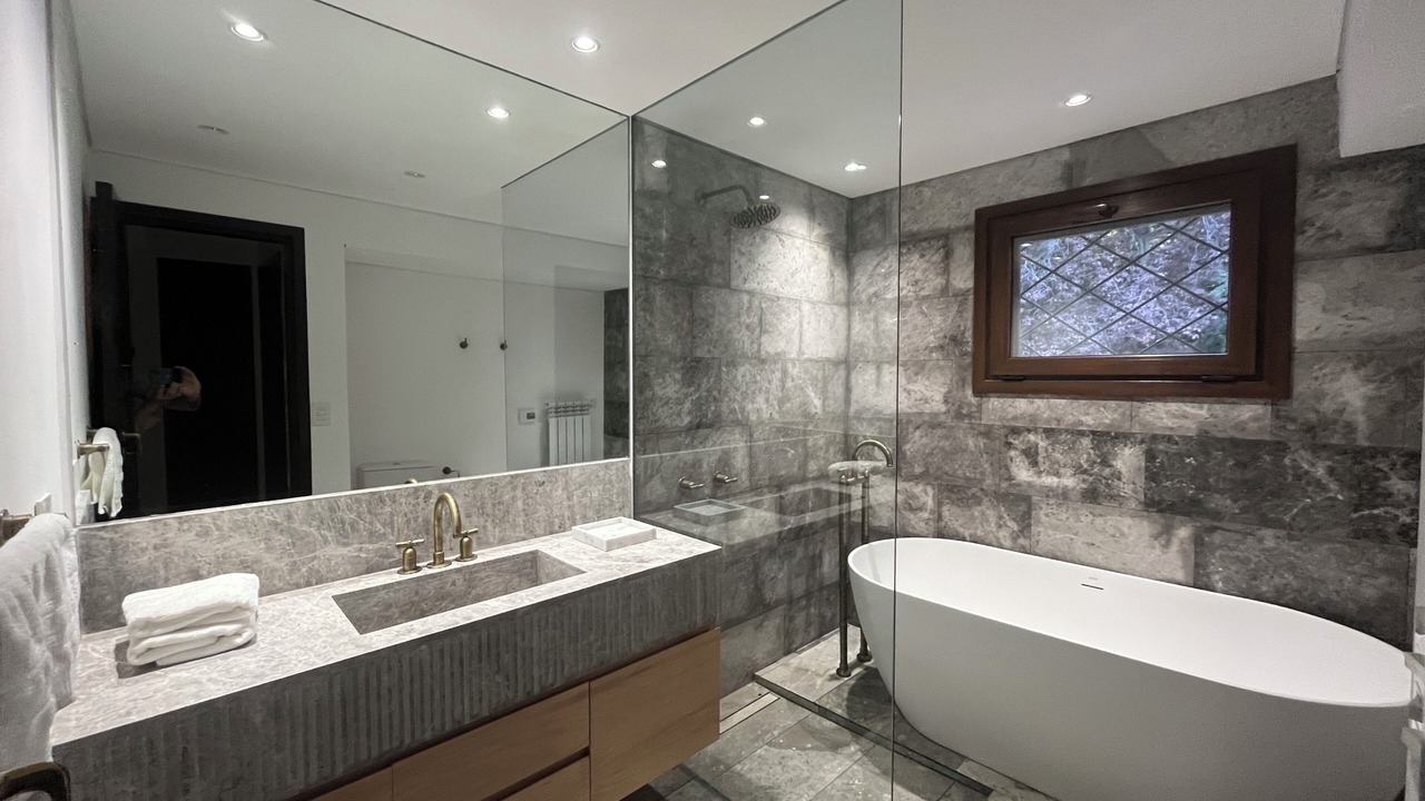 Photo of Bathroom in Villa Arelauquen