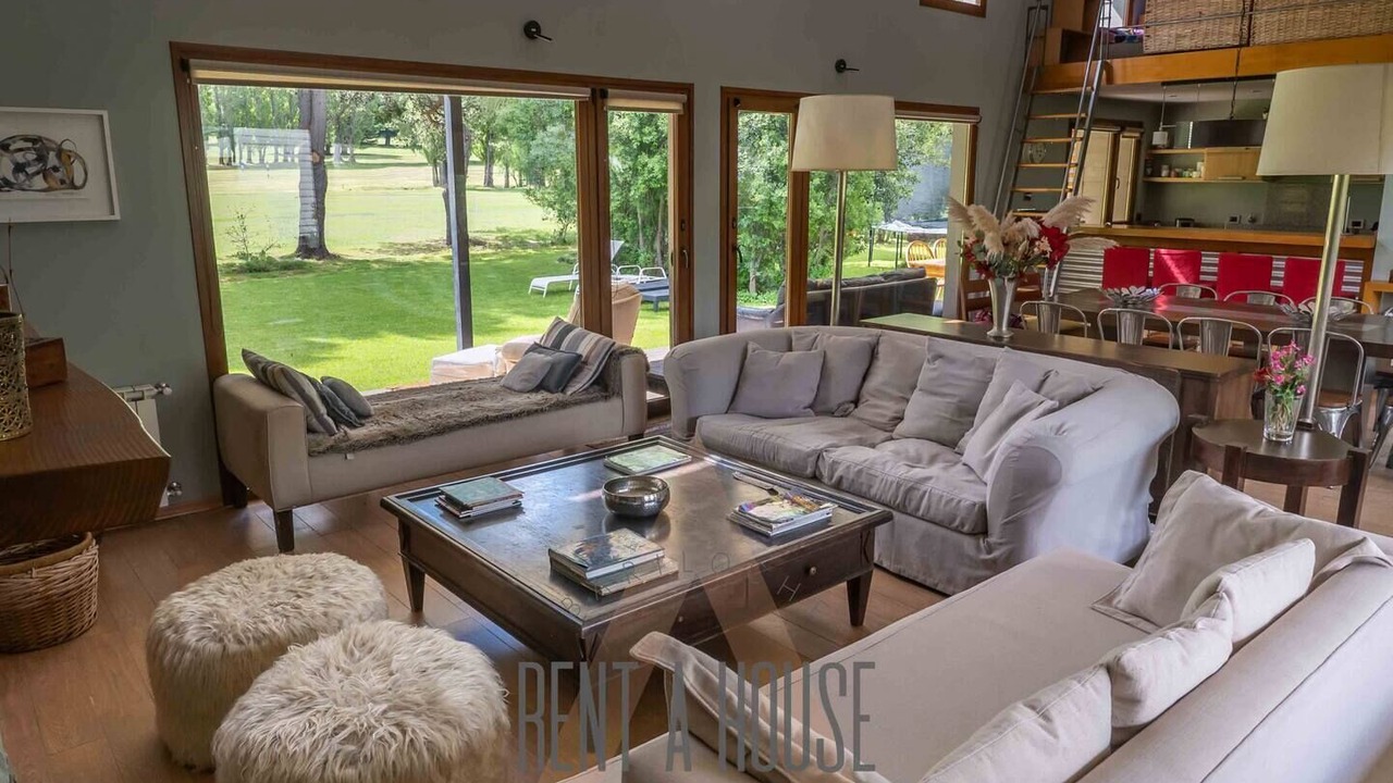Photo of Livingroom in Villa Arelauquen