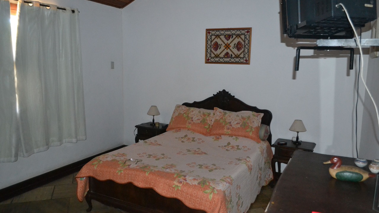 Photo of Bedroom in Praia Rasa