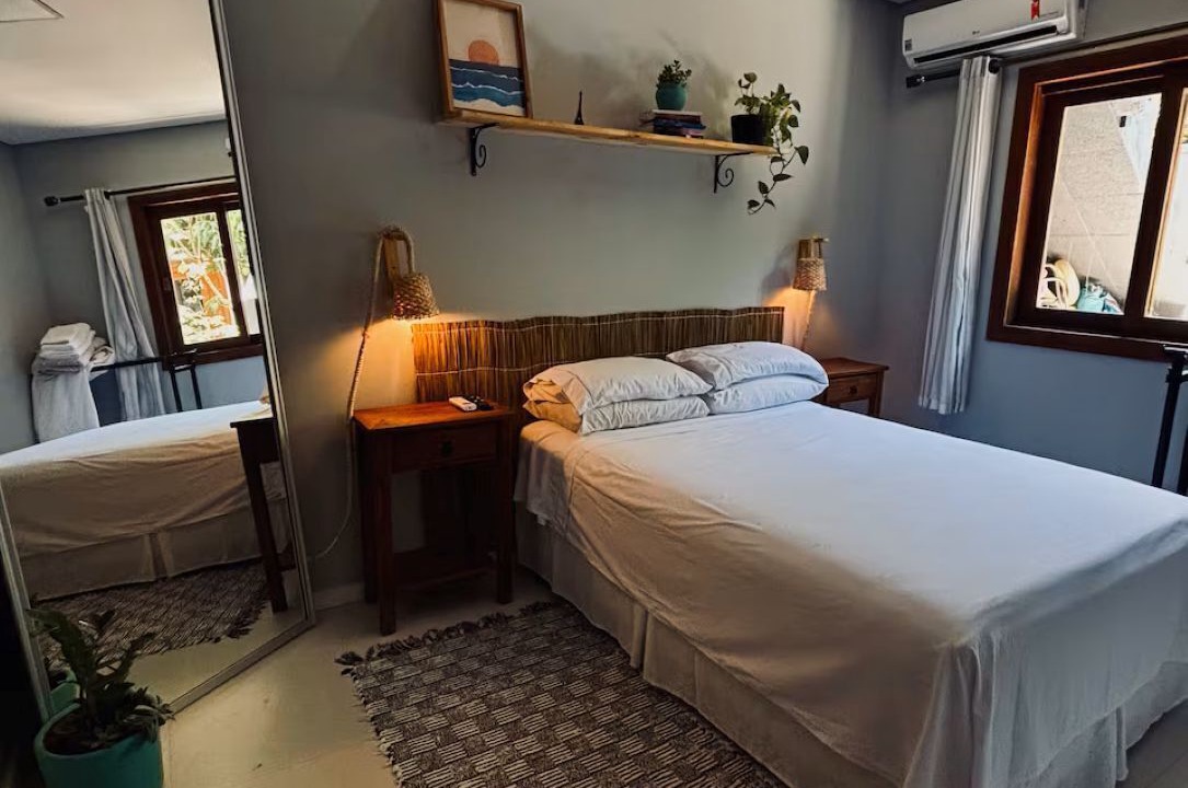 Photo of Bedroom in Meia Praia