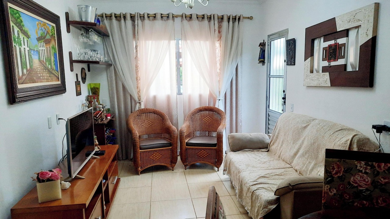 Photo of Livingroom in Camanducaia