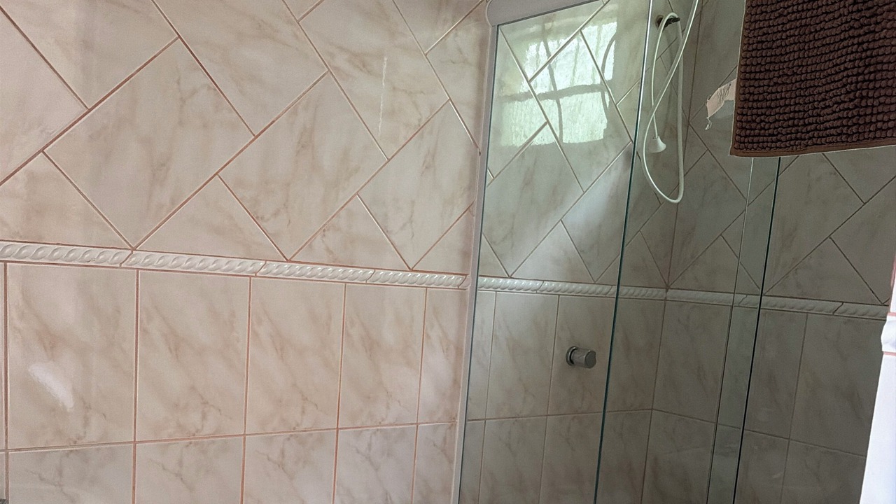 Photo of Bathroom in Indaia