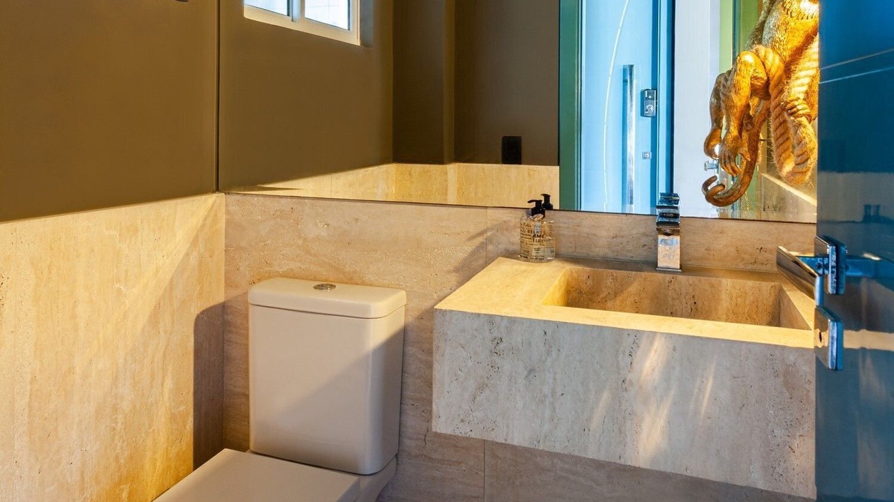Photo of Bathroom in Praia dos Amores
