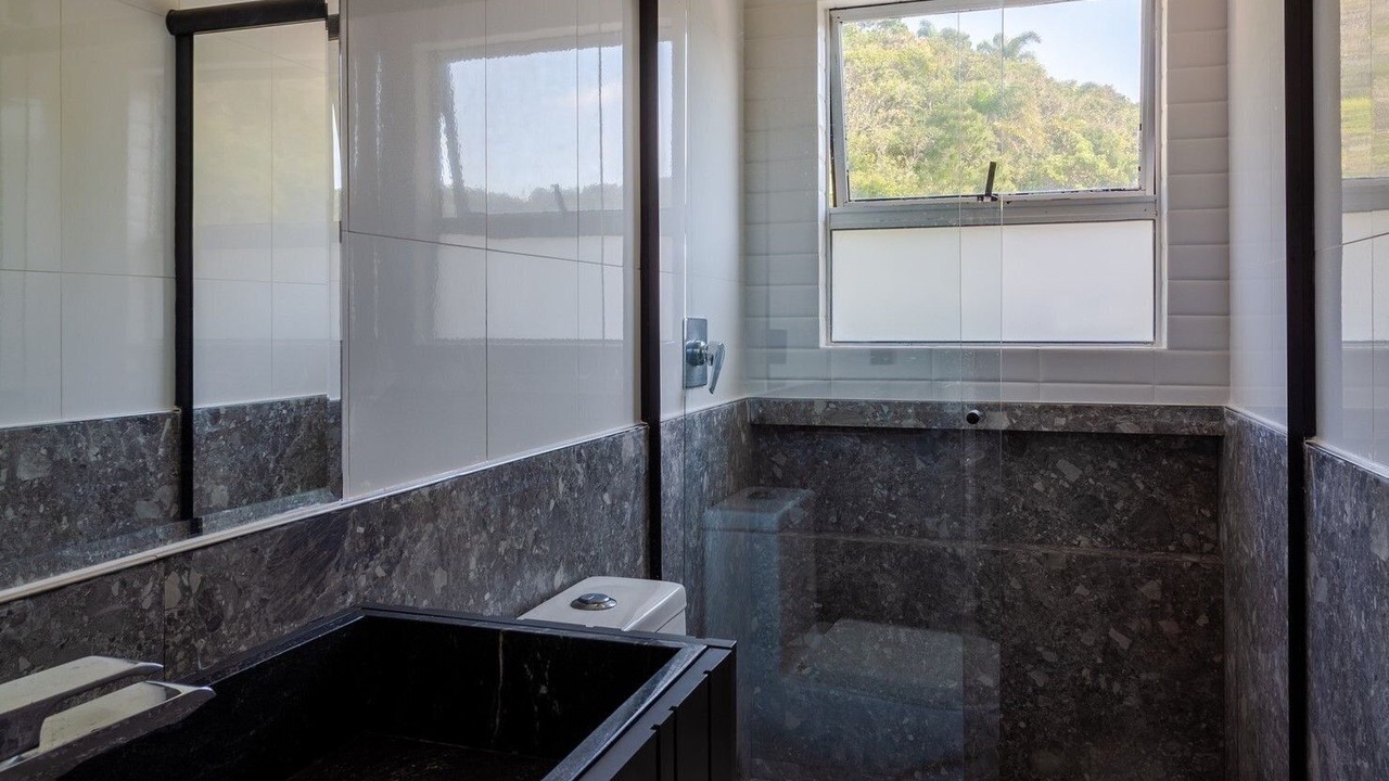 Photo of Bathroom in Praia dos Amores