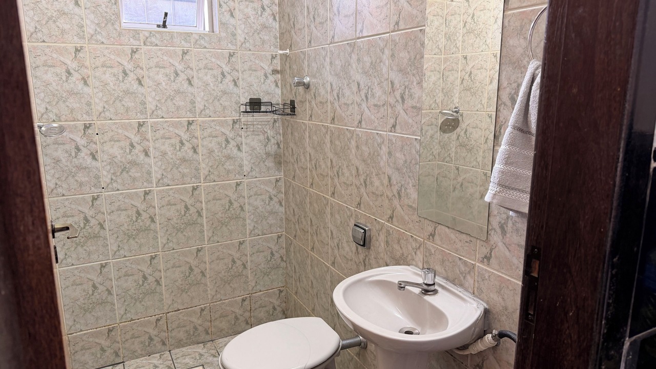 Photo of Bathroom in Camargos