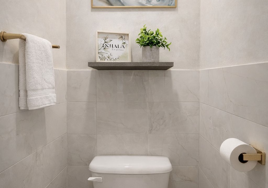 Photo of Bathroom in Microcentro