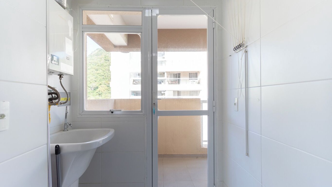 Photo of Bathroom in Recreio dos Bandeirantes