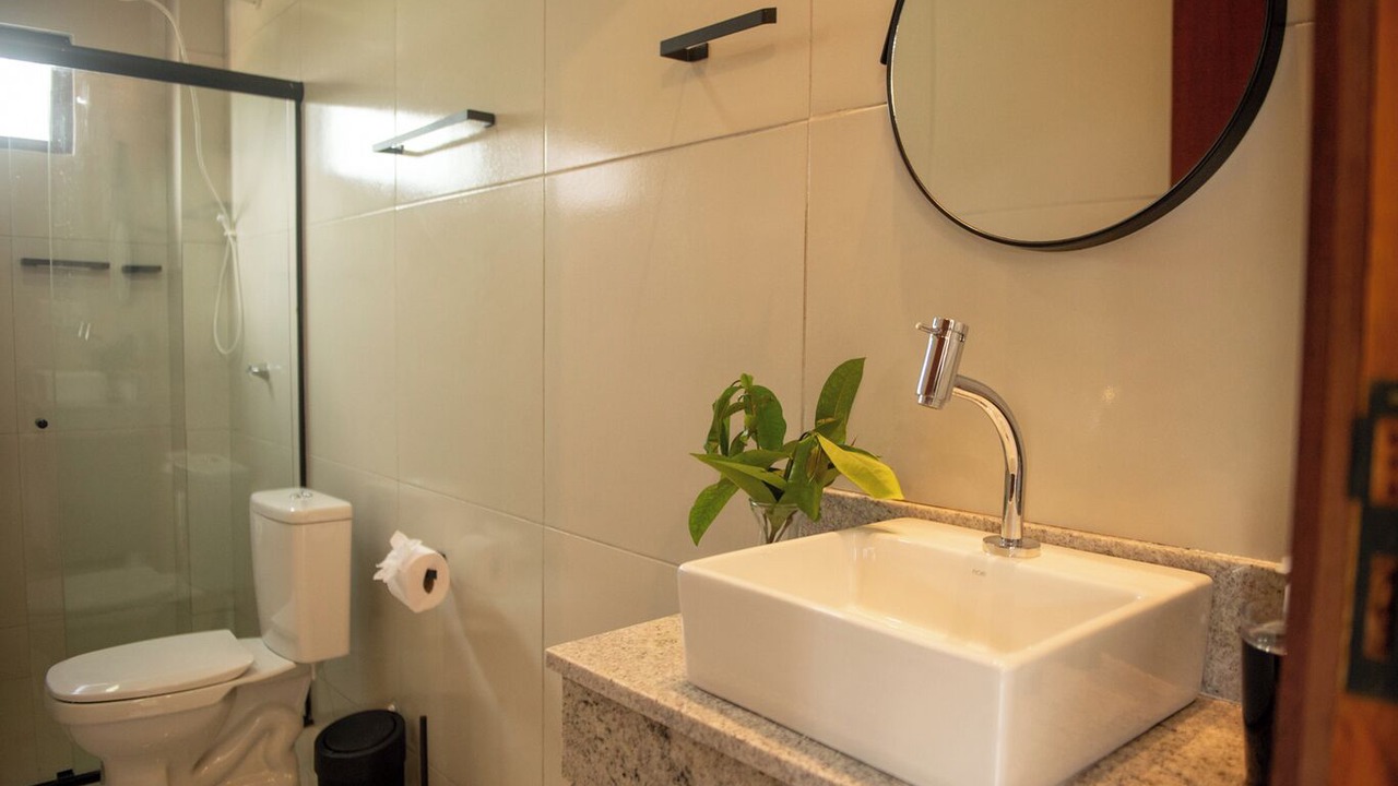 Photo of Bathroom in Japaratinga