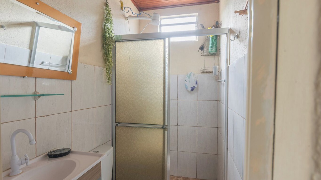Photo of Bathroom in Extrema